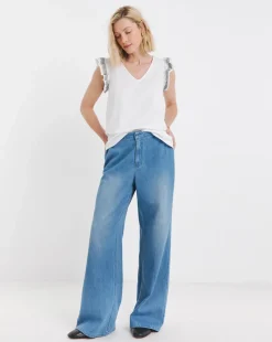 White Ruffle Sleeve Vest