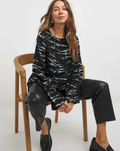 Womens Viscose Fluted Sleeve Top- Zebra