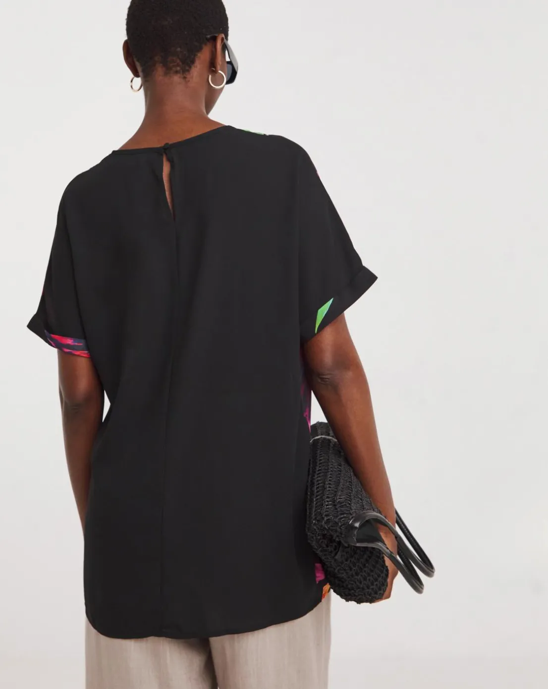 Woven Crepe Short Sleeve Boxy Top - Black Floral