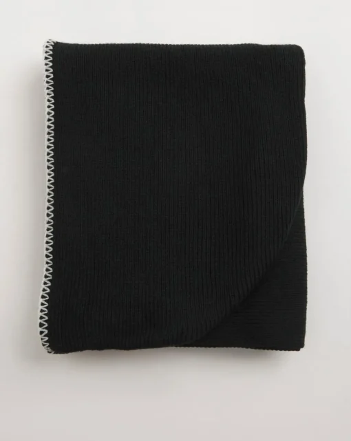 Black Hooded Contrast Stitch Scarf