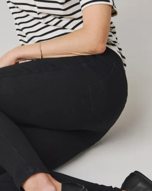 24/7 Black Skinny Jeans