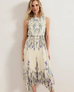 Phase Eight Georgiana Floral Textured Dress