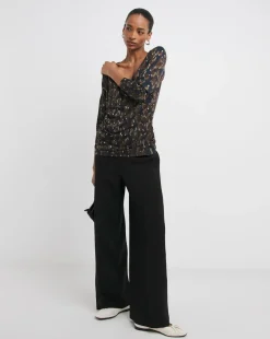 Print Ruched Sides V Neck Long Sleeve Top