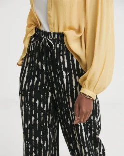 Printed Crinkle Wide Leg Trouser