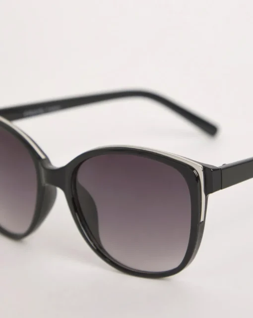 Sarah Black Wide Frame Sunglasses