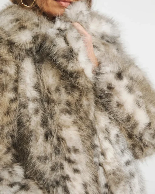 Short Leopard Faux Fur Coat