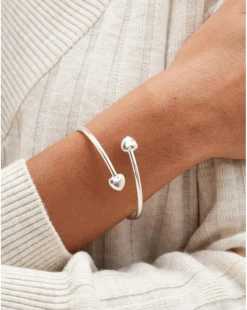 Simply Silver 925 Polished Heart Cuff