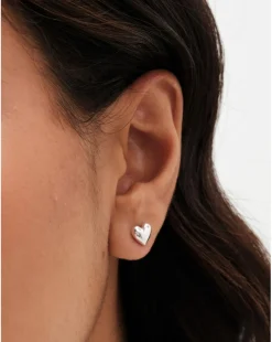 Simply Silver 925 Polished Heart Studs