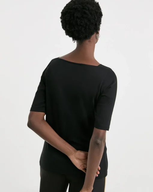 Slash Neck 3/4 Sleeve Top