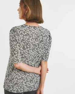 V Neck Puff Detail Short Sleeve Top