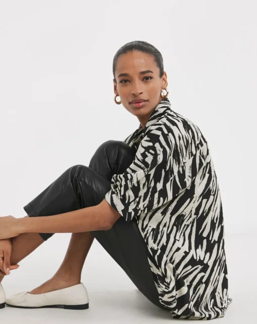 Womens Oversized Blouse - Abstract Zebra